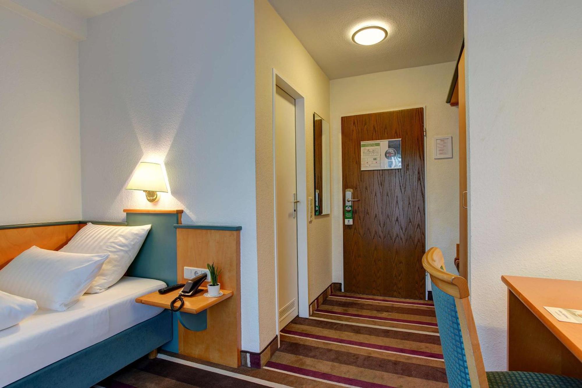Sure Hotel By Best Western Ambassador Duesseldorf Eksteriør bilde